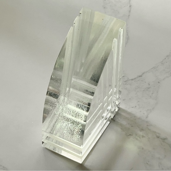 Vintage MCM lucite Acrylic book end clear wharf shape - Picture 5 of 14